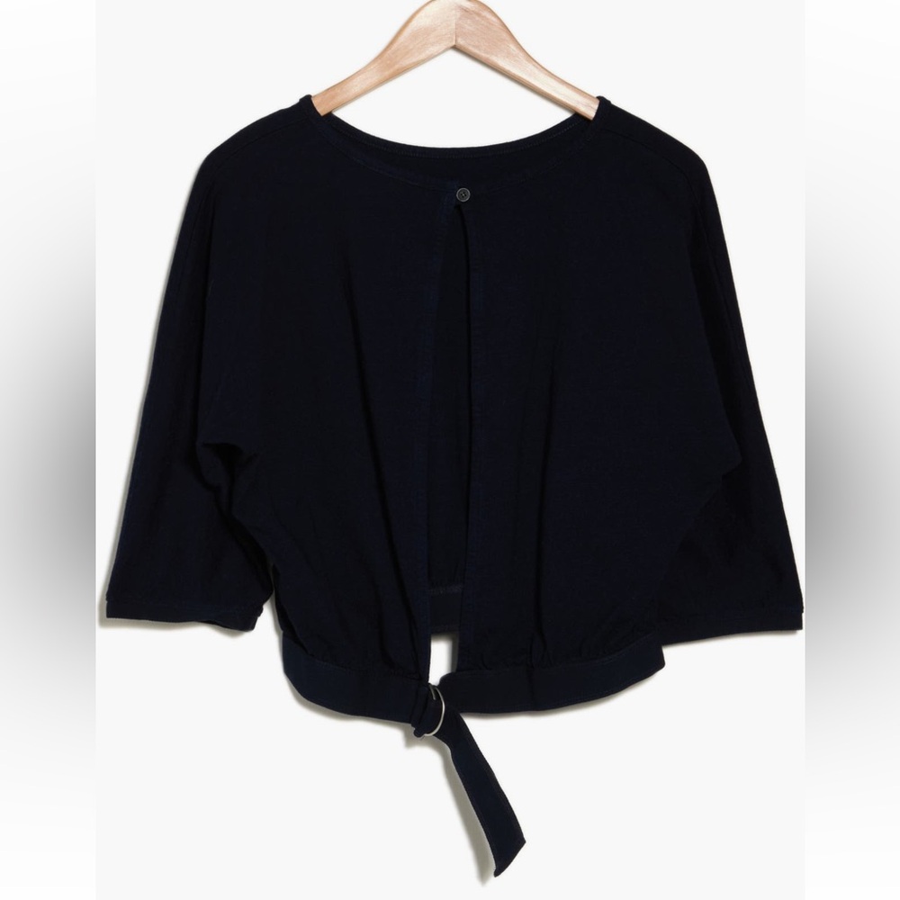 AG-Brand new with tags Size Large